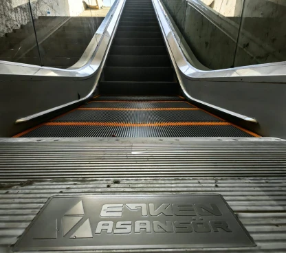 Yürüyen Merdiven ve Yollar